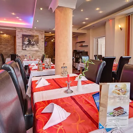 Zum Ochsen Отель